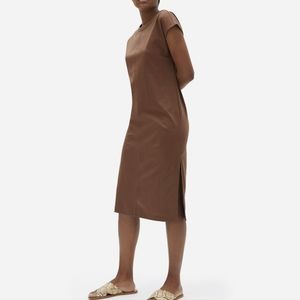 everlane luxe cotton side-slit tee dress